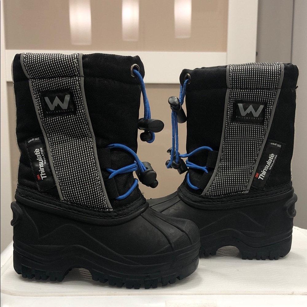 White Mountain 3M Thinsulate Winter Boots – Size 5 Infant
